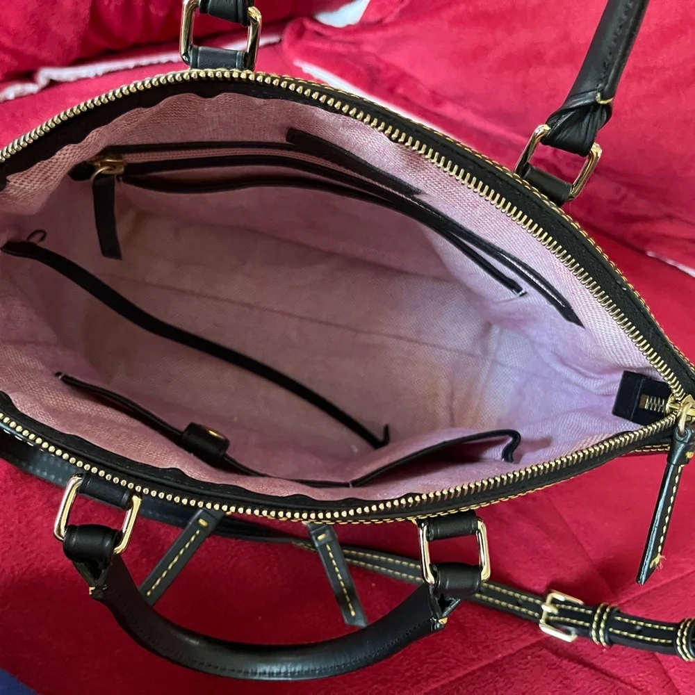 Dooney & Bourke handbag - Picture 9 of 15